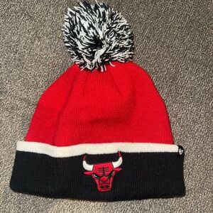Red and Black Bulls Chicago Sports Winter Basketball Pom-Pom Beanie UNISEX NEW